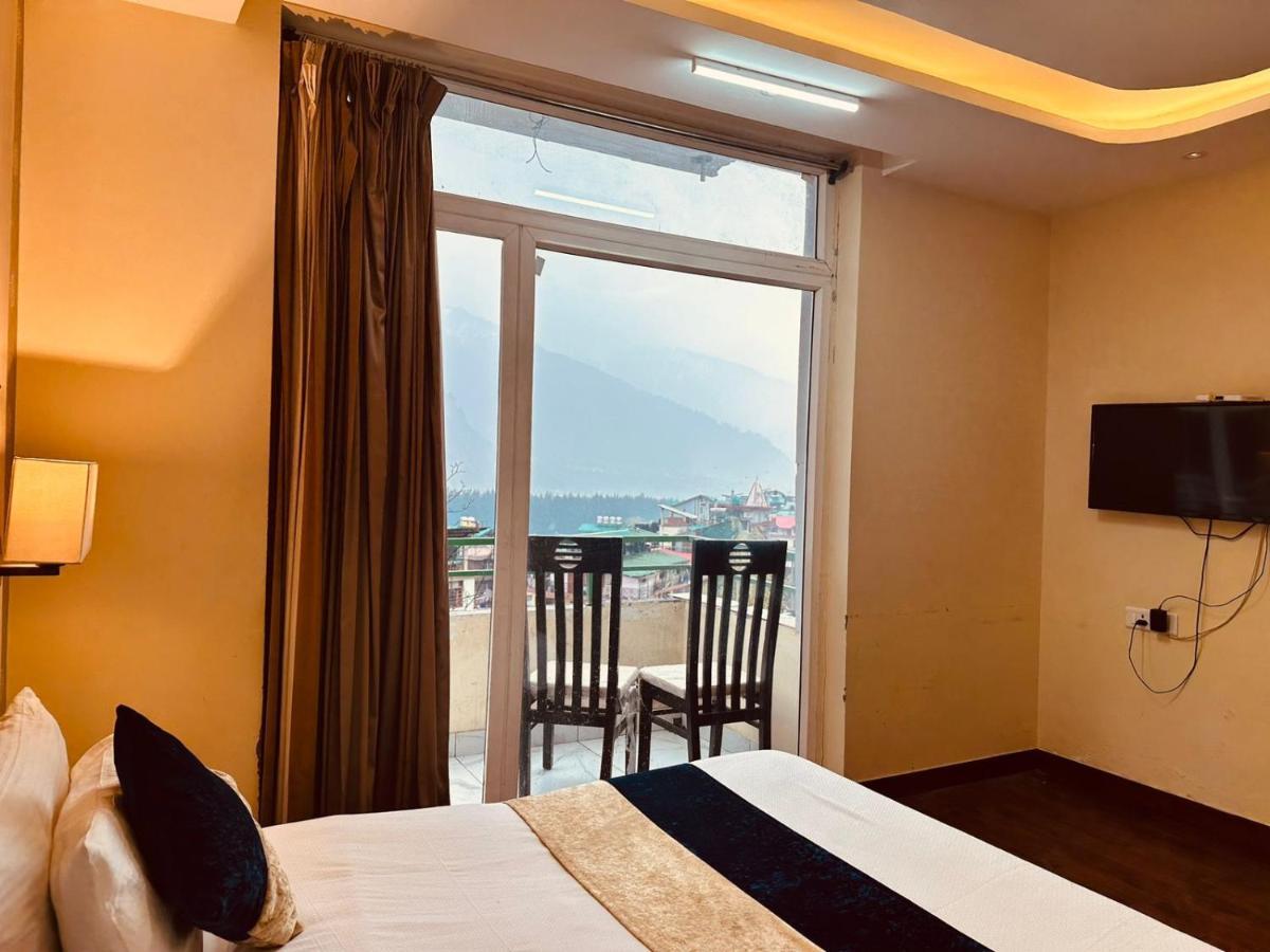 Hotel Royal Residency Manāli Eksteriør billede